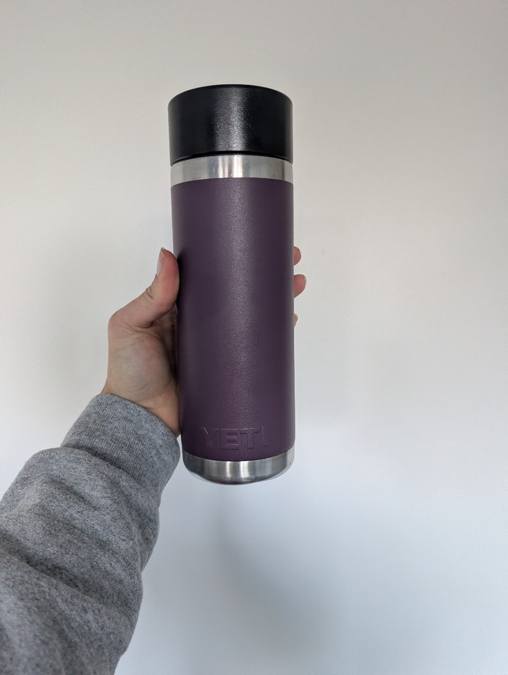 YETI Rambler 18 oz Bottle – Deep Plum / Purple